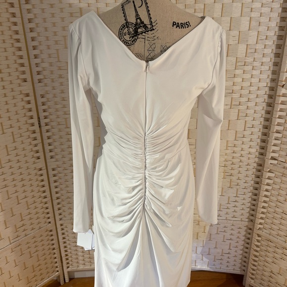Long sleeve white jersey dress with side draping. NWT Size 12. - Picture 4 of 6